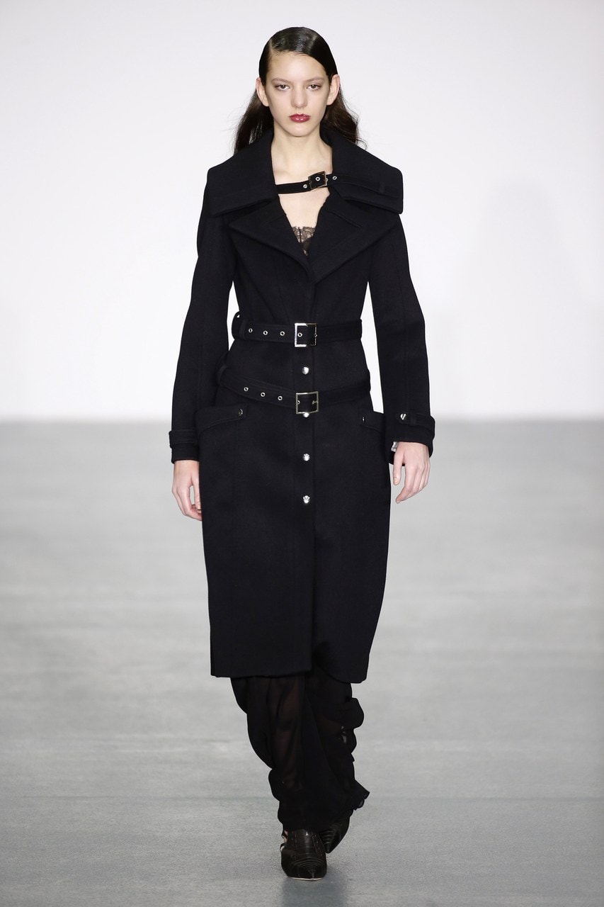 London Fashion Week Autunno/Inverno 2016/17 Antonio Berardi